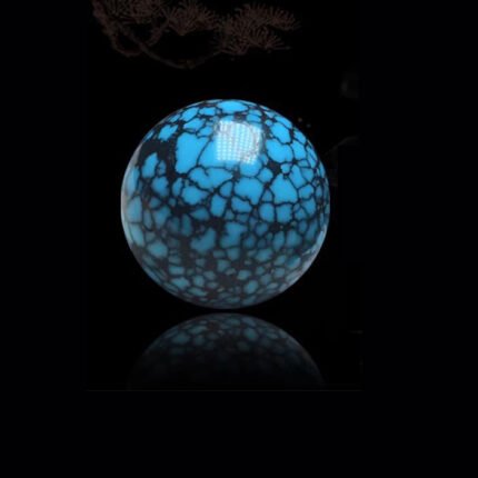 alt="nature turquoise beads"