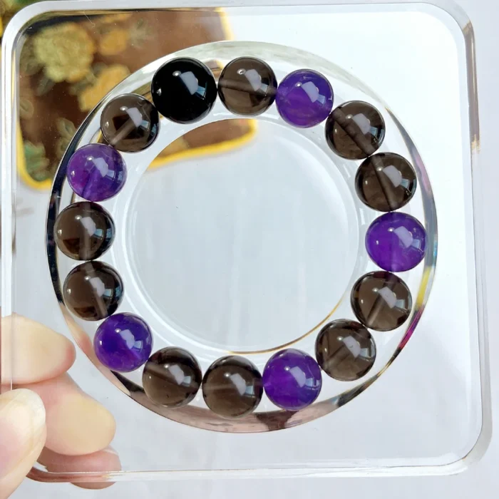 alt="brown amethyst crystal bracelet"