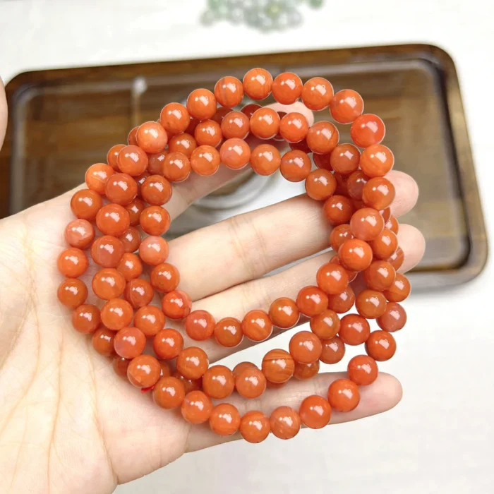 alt="nanhong carnelian bracelet"